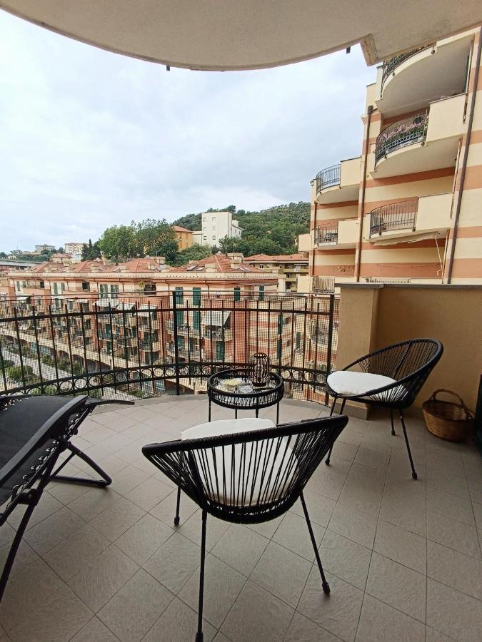 Gf Holiday Suite 3 Varraze Exterior foto